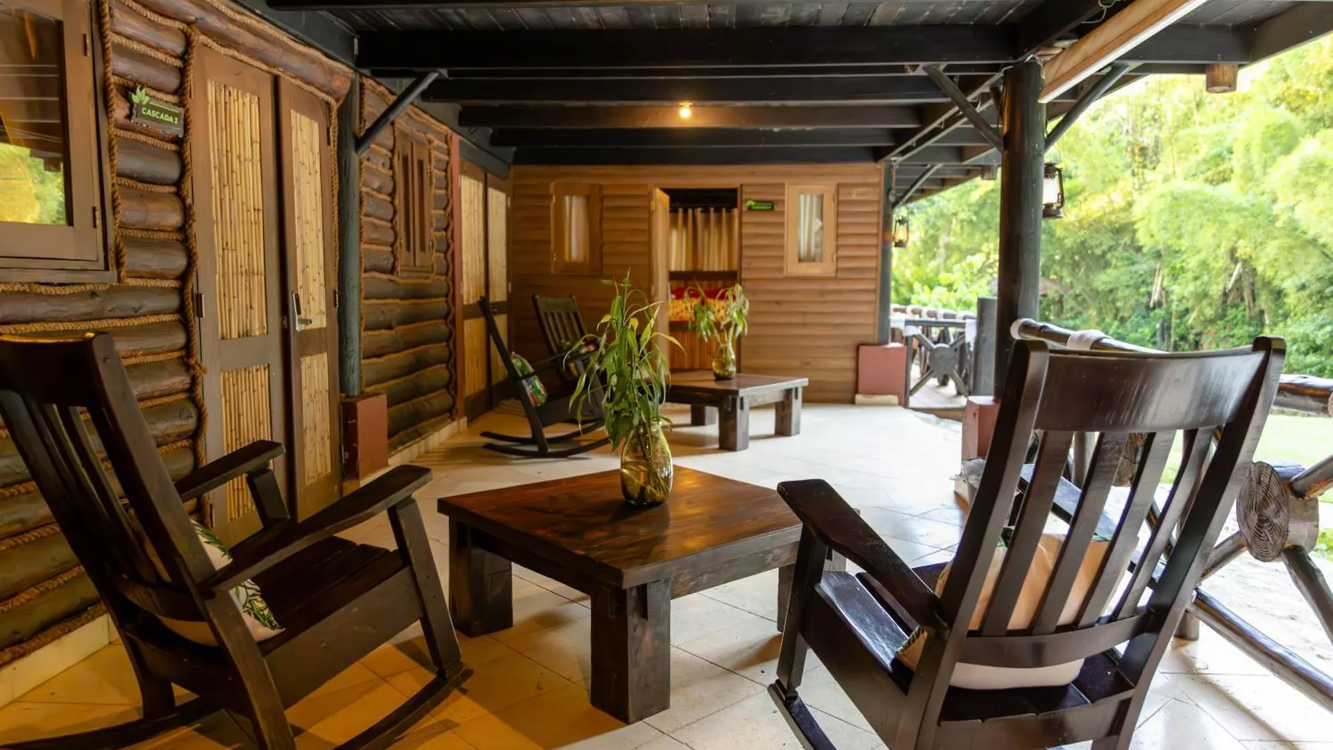 Platon Ecolodge Barahona 3*,