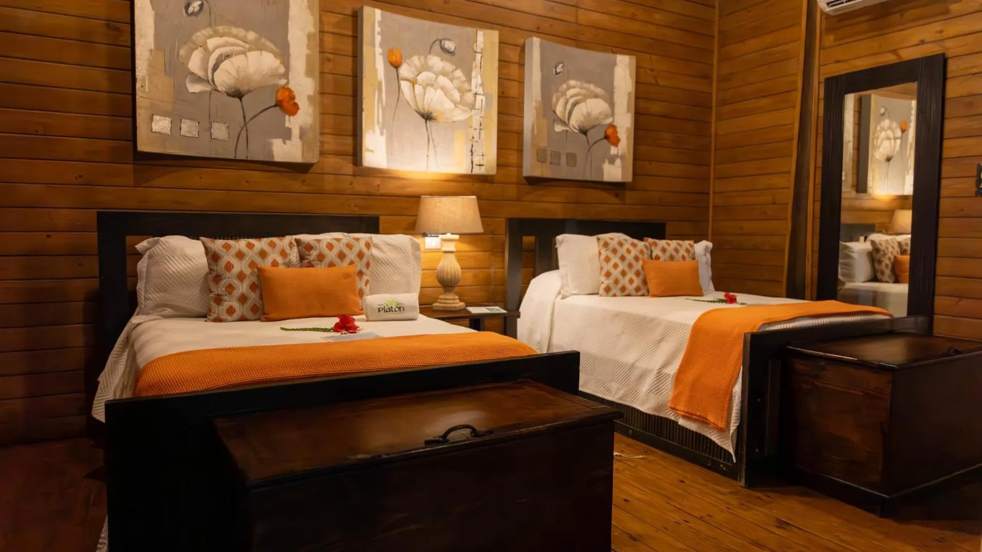 Platon Ecolodge Barahona Hotel